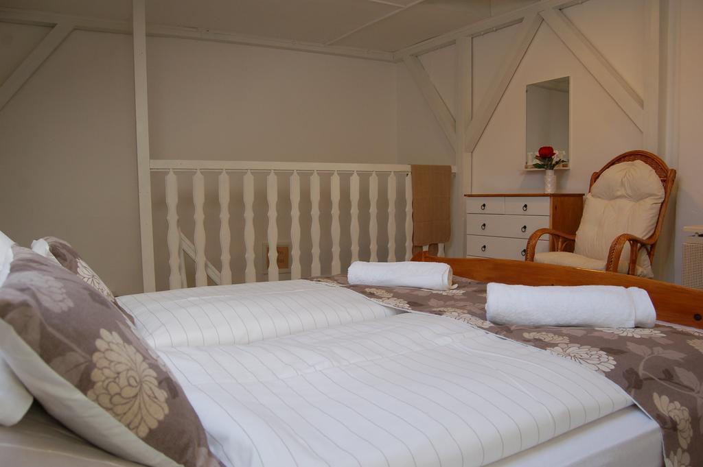 Apartman Rosé Eger Exterior foto